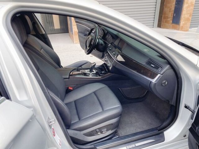 BMW寶馬 520D  第18張相片