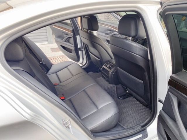 BMW寶馬 520D  第19張相片