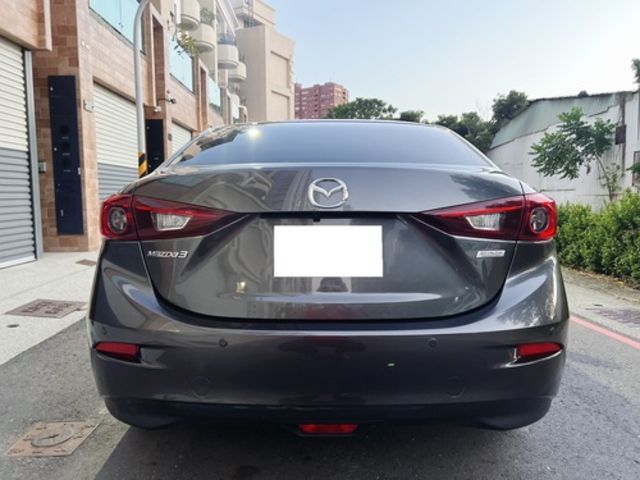 MAZDA馬自達 MAZDA 3  第4張相片