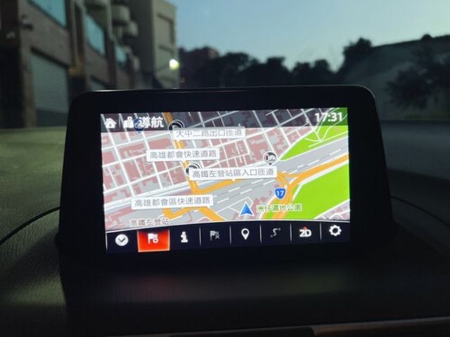 MAZDA馬自達 MAZDA 3  第9張相片