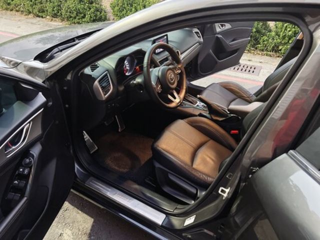 MAZDA馬自達 MAZDA 3  第16張相片