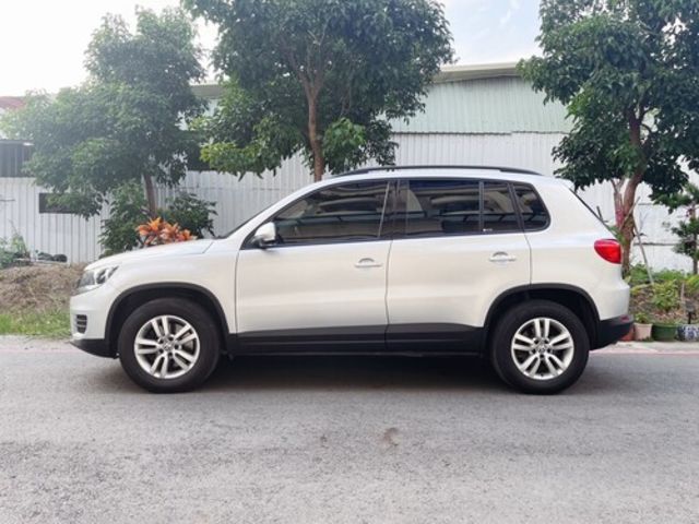 VOLKSWAGEN福斯 TIGUAN  第7張相片
