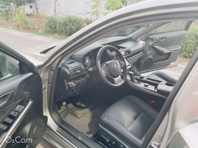 LEXUS凌志 IS 300  第16張相片