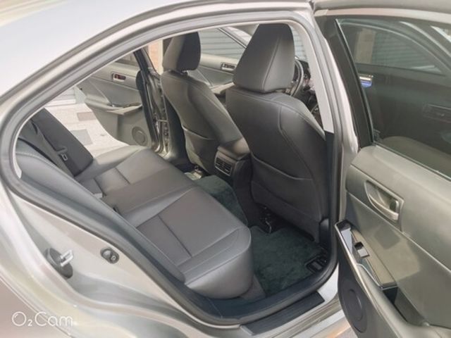 LEXUS凌志 IS 300  第19張相片