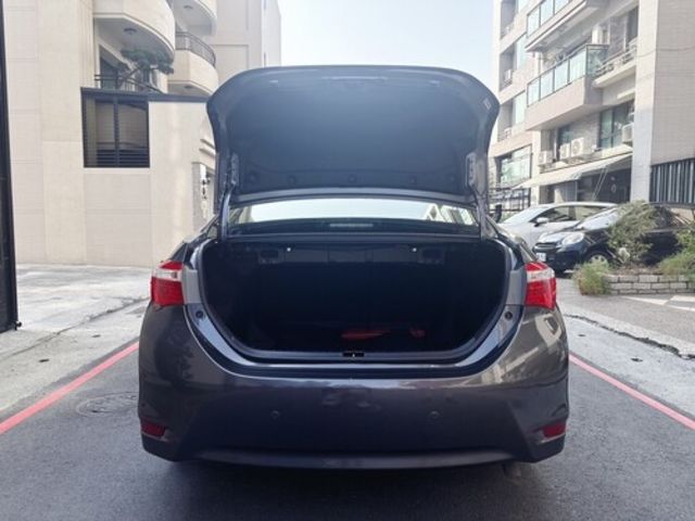 TOYOTA豐田 ALTIS  第20張相片