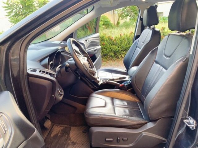 FORD福特 KUGA  第16張相片