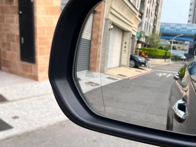 M-BENZ賓士 GLE53 AMG  第14張相片