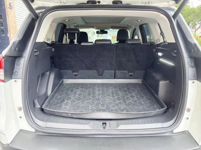 FORD福特 KUGA  第20張相片