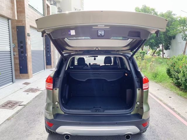 FORD福特 KUGA  第8張相片