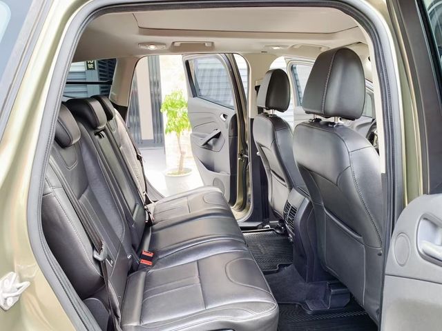 FORD福特 KUGA  第10張相片