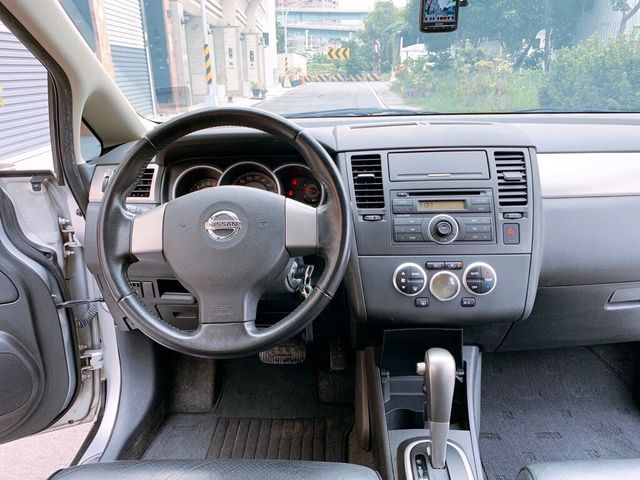 NISSAN日產 TIIDA  第5張相片