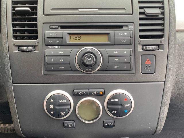 NISSAN日產 TIIDA  第11張相片