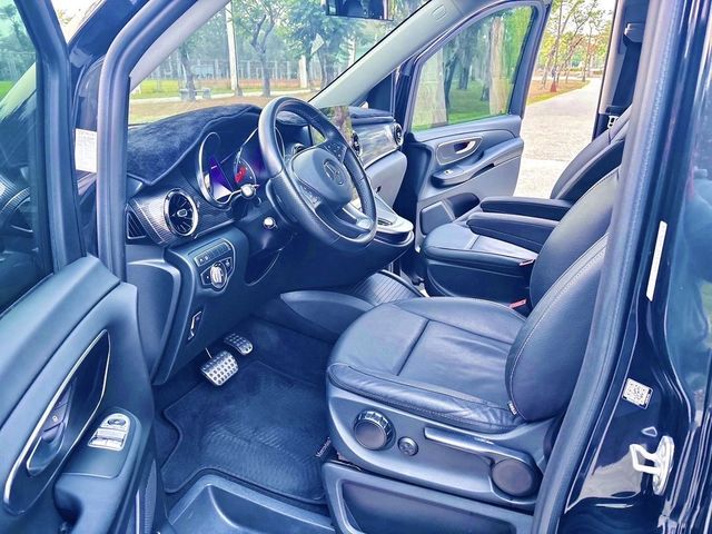M-BENZ賓士 V250 D  第14張相片