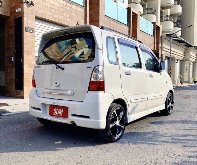 SUZUKI鈴木 SOLIO  第4張相片