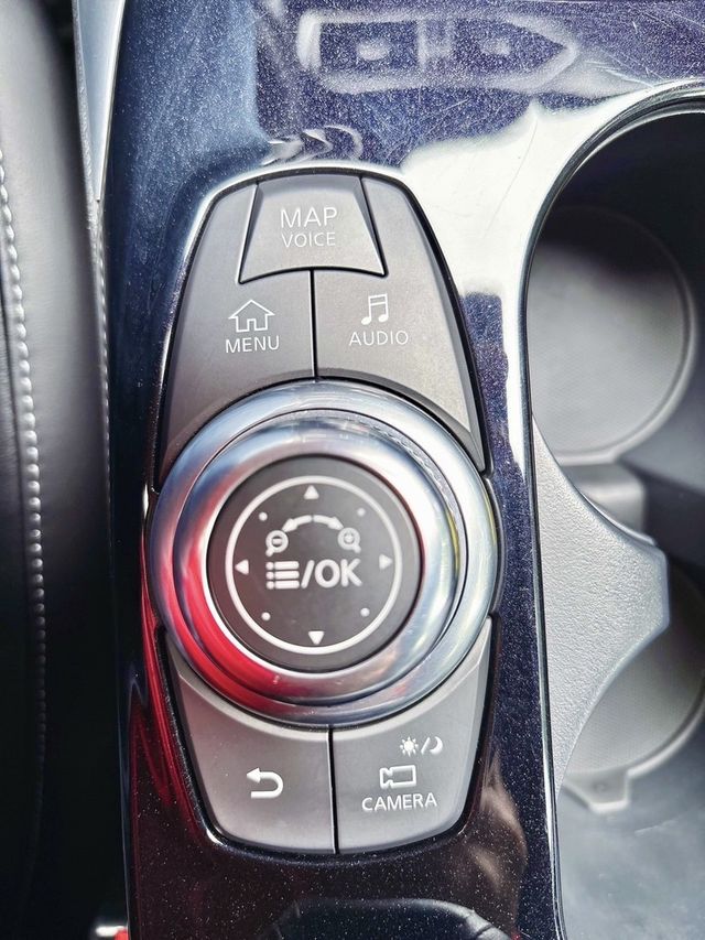 INFINITI無限 Q30  第21張相片