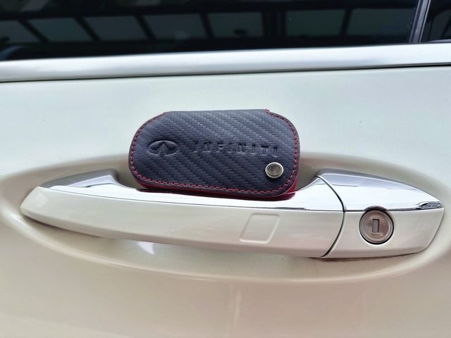 INFINITI無限 Q30  第27張相片