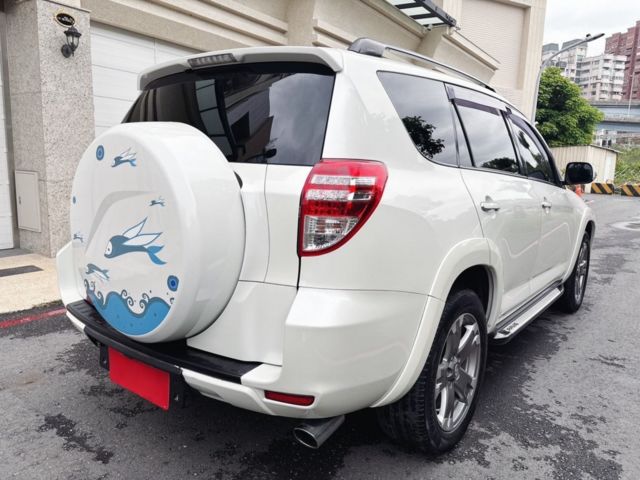 TOYOTA豐田 RAV4  第4張相片