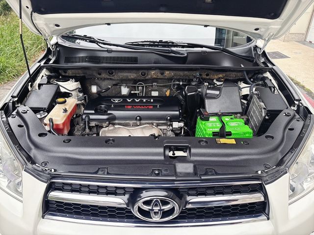 TOYOTA豐田 RAV4  第5張相片