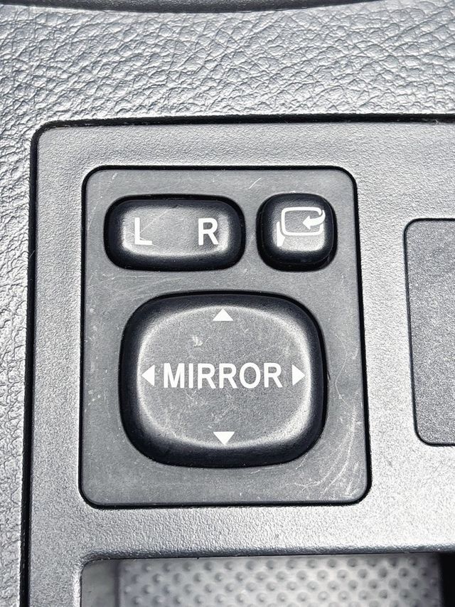 TOYOTA豐田 RAV4  第13張相片