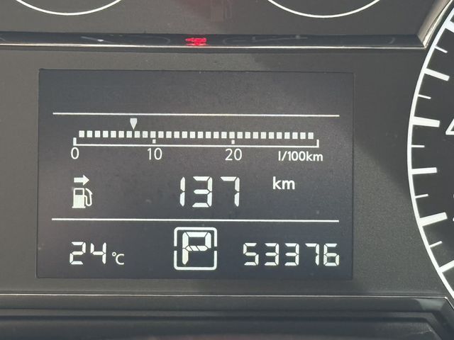 NISSAN日產 TIIDA  第3張相片