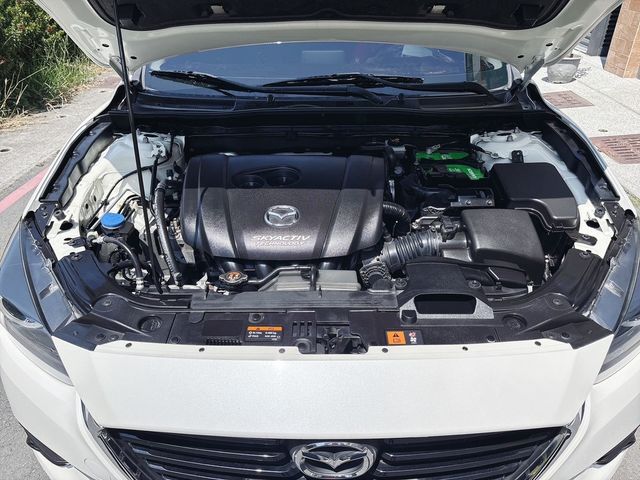 MAZDA馬自達 MAZDA 3  第5張相片