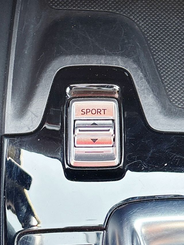 MAZDA馬自達 MAZDA 3  第12張相片