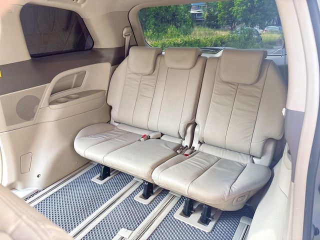 TOYOTA豐田 PREVIA  第19張相片