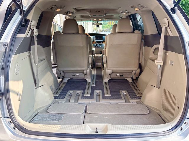 TOYOTA豐田 PREVIA  第20張相片