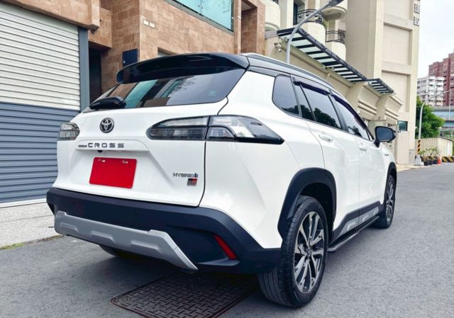 TOYOTA豐田 COROLLA CROSS HYBRID  第4張相片