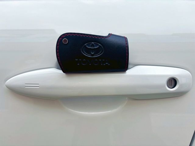 TOYOTA豐田 COROLLA CROSS HYBRID  第11張相片