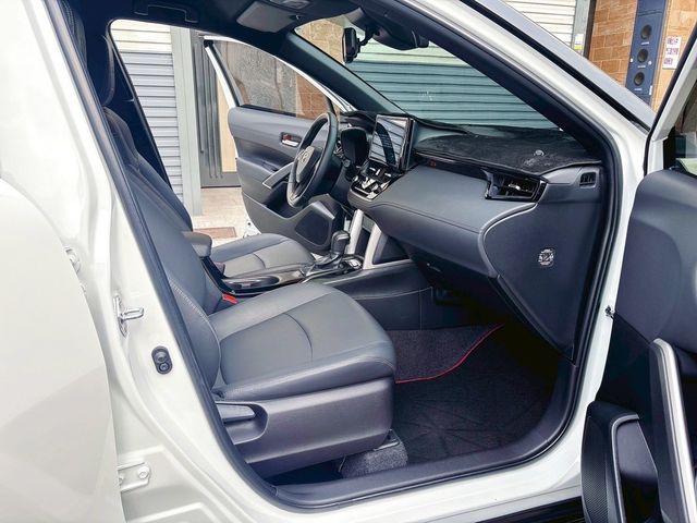 TOYOTA豐田 COROLLA CROSS HYBRID  第17張相片