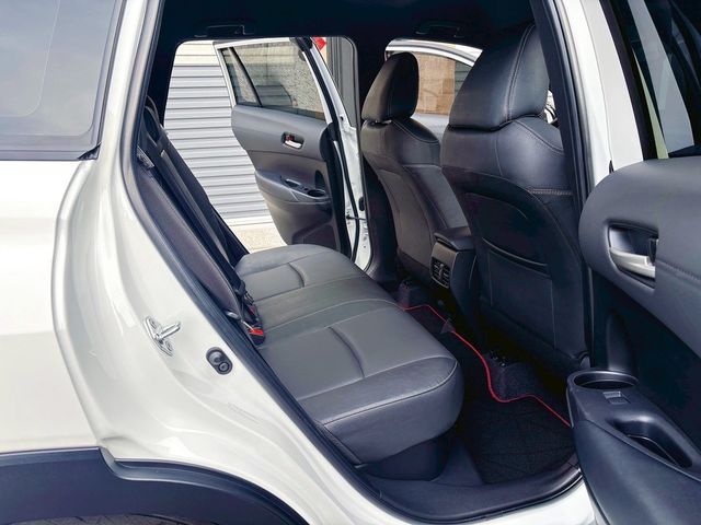 TOYOTA豐田 COROLLA CROSS HYBRID  第19張相片