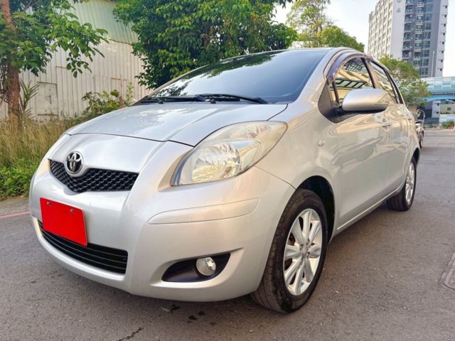 TOYOTA豐田 YARIS  第3張相片