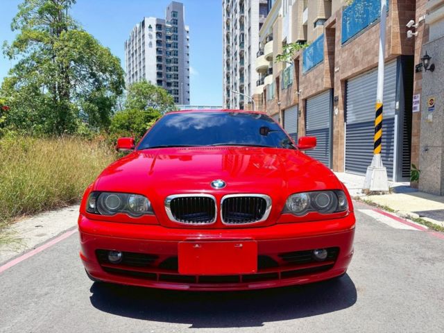 BMW寶馬 318  第2張相片