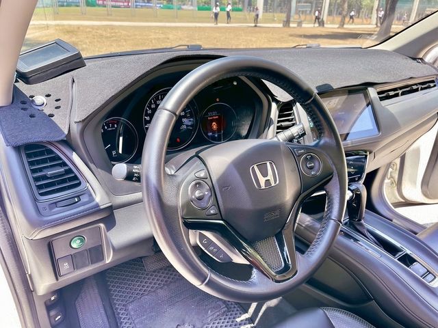 HONDA本田 HR-V  第9張相片