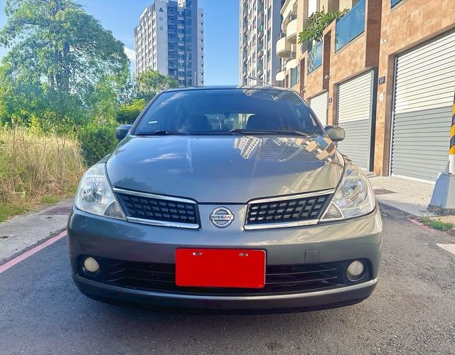 NISSAN日產 TIIDA  第2張相片