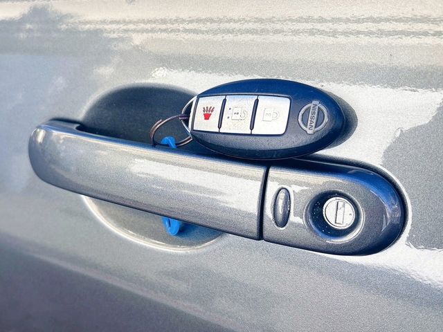 NISSAN日產 TIIDA  第13張相片
