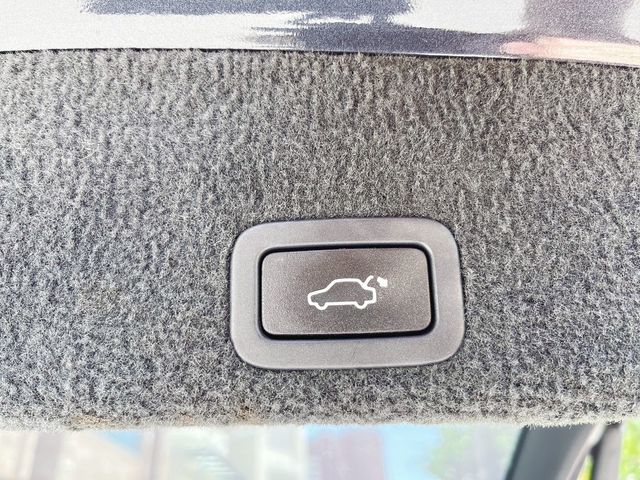 VOLVO富豪 XC60  第9張相片
