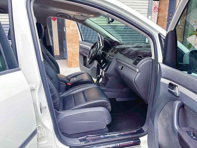 VOLKSWAGEN福斯 TOURAN  第16張相片