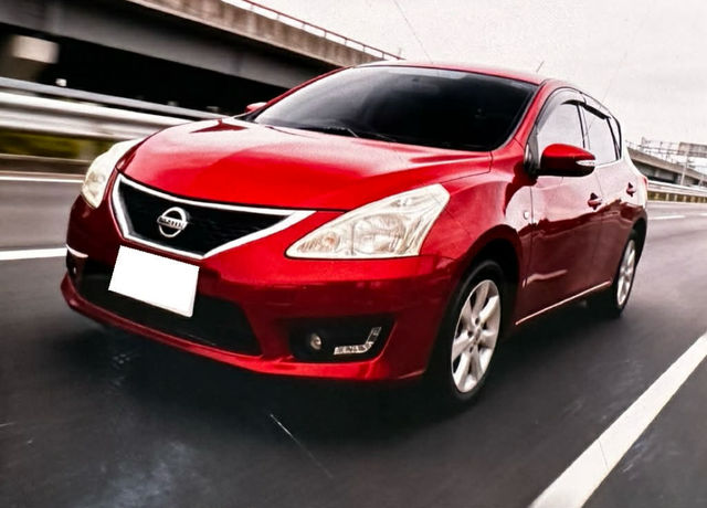 NISSAN日產 TIIDA  第1張相片