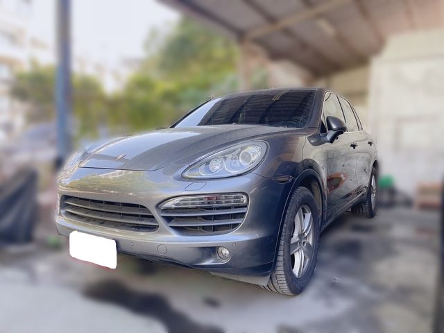 PORSCHE保時捷 CAYENNE  第4張相片