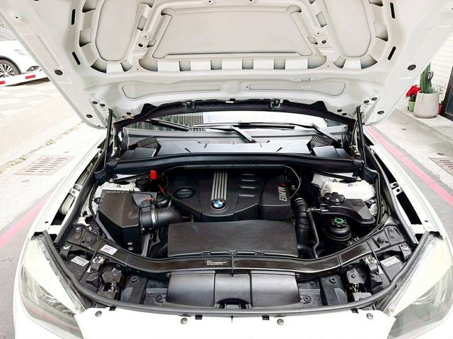 BMW寶馬 X1  第6張相片