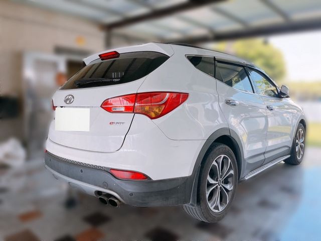 HYUNDAI現代 SANTA FE  第4張相片