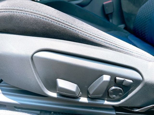BMW寶馬 118I  第11張相片