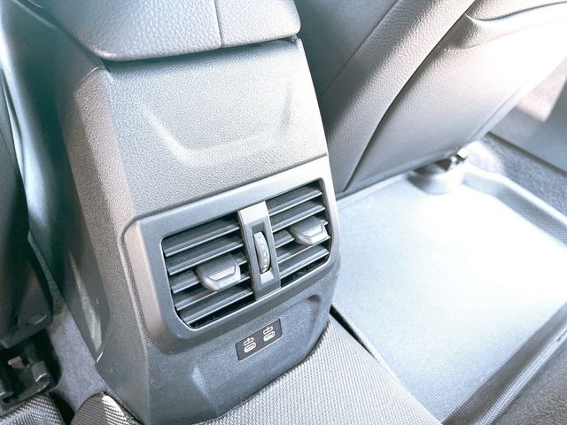 BMW寶馬 118I  第15張相片