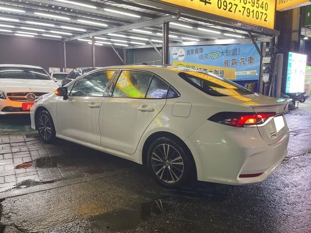 TOYOTA豐田 ALTIS  第5張相片