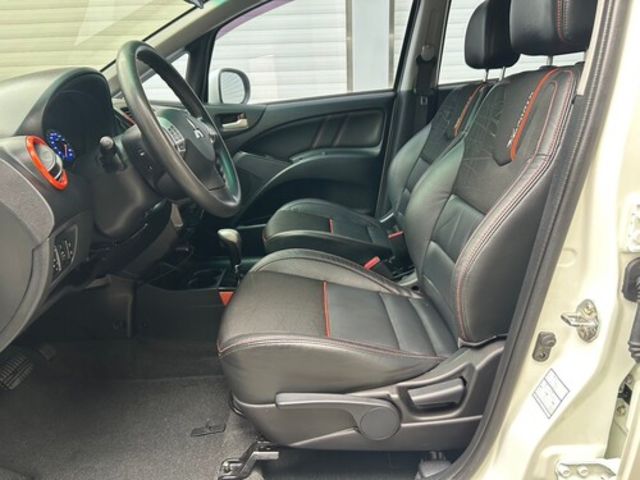 MITSUBISHI三菱 COLT PLUS  第14張相片