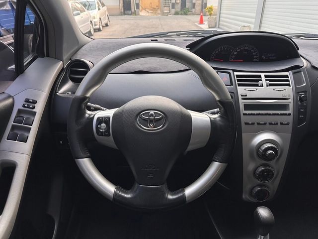 TOYOTA豐田 YARIS  第10張相片