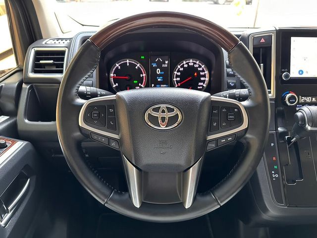TOYOTA豐田 GRANVIA  第21張相片