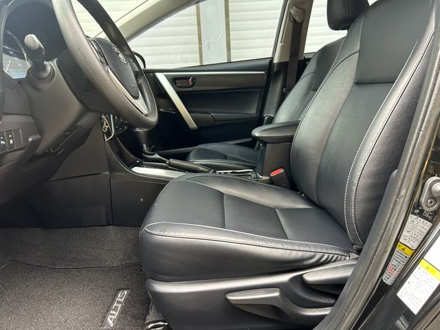 TOYOTA豐田 ALTIS  第7張相片